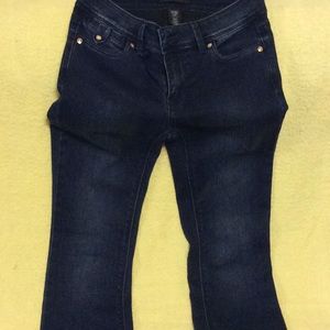 WHITE HOUSE | BLACK MARKET SKINNY FLARE JEANS 00R